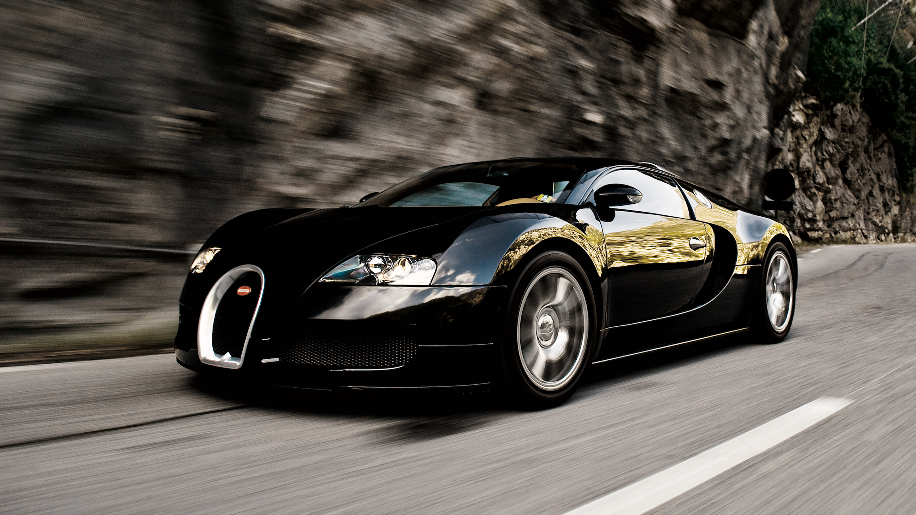 Bugatti Veyron - review, history, prices and specs | evo